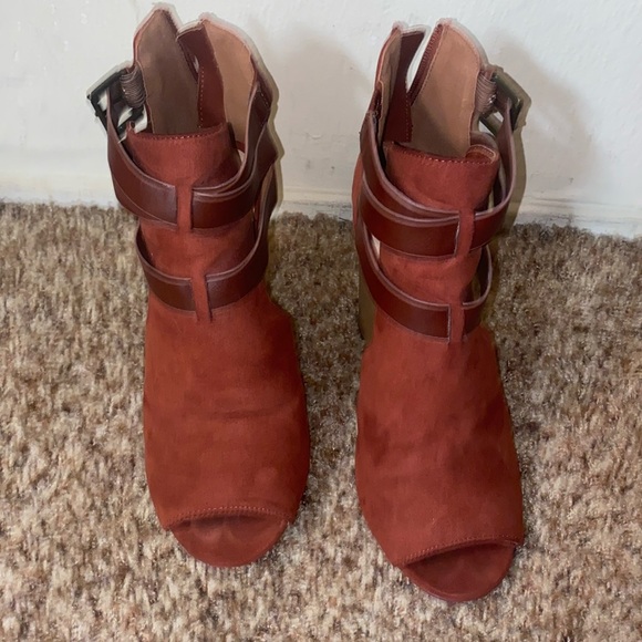 Shoe Dazzle Shoes - Shoedazzle ankle booties 👢